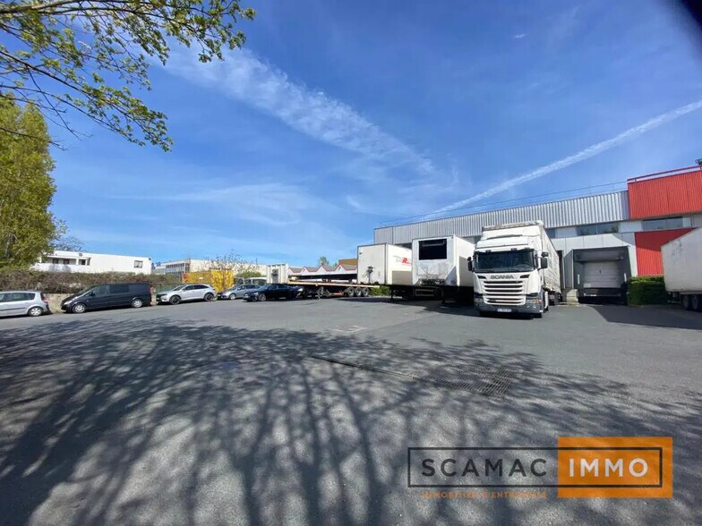 Industriel/Logistique dans Orly à louer - Photo de l’immeuble – Image 1 sur 7