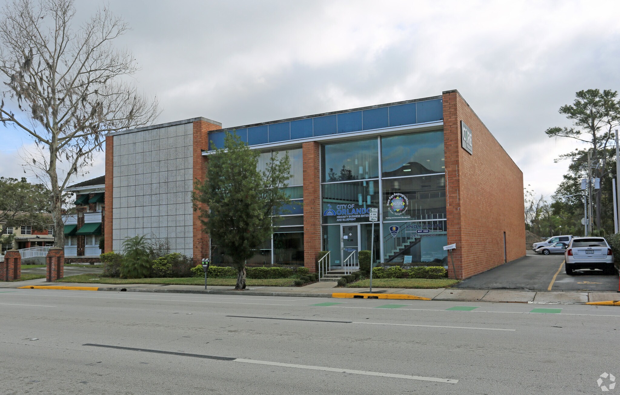 617 N Magnolia Ave, Orlando, FL à louer Photo de l’immeuble– Image 1 sur 7