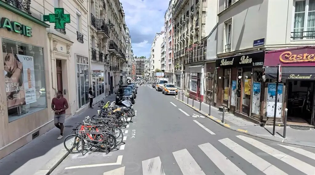 Local commercial dans Paris à louer Photo de l’immeuble– Image 1 sur 6