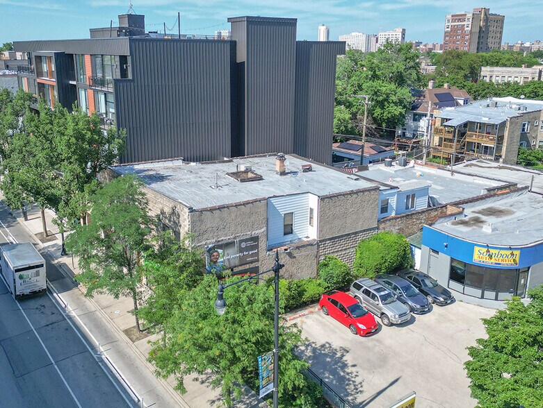 4507 N Clark St, Chicago, IL à vendre - Photo de l’immeuble – Image 3 sur 3