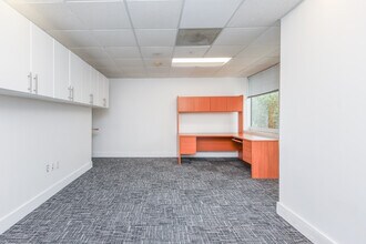 210 N University Dr, Coral Springs, FL à louer Photo intérieure– Image 2 sur 7