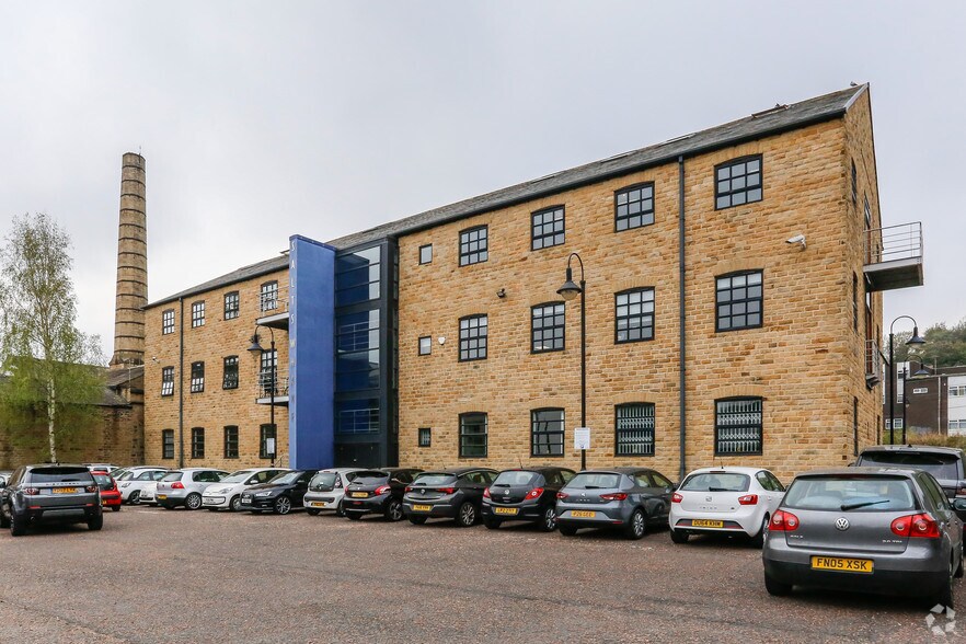 Ashley Ln, Shipley à louer - Photo principale – Image 1 sur 12
