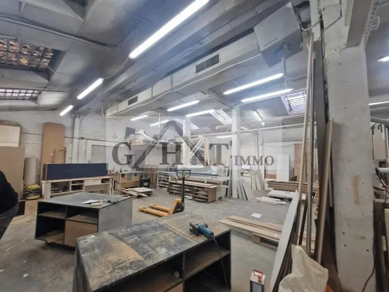 Industriel/Logistique dans Stains à vendre Photo intérieure– Image 1 sur 6