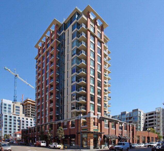 427 9th Ave, San Diego, CA à louer - Photo de l’immeuble – Image 1 sur 11