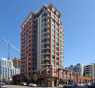 Plus de détails pour 910 J St, San Diego, CA - Local commercial à louer