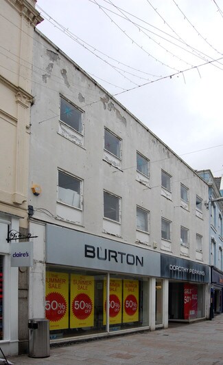 Plus de détails pour 24-26 Fore St, St Austell - Local commercial à vendre