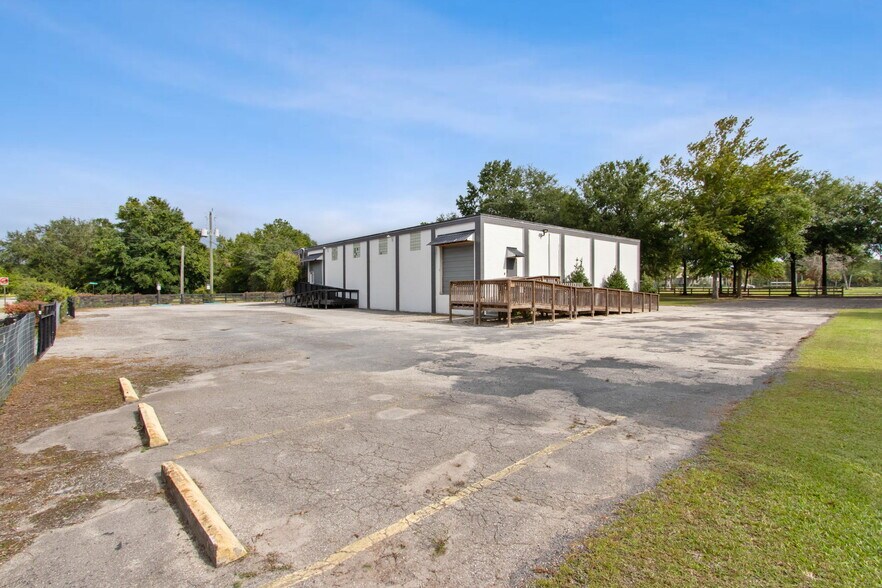 30 Barber Rd, Macclenny, FL à vendre - Photo de l’immeuble – Image 3 sur 43