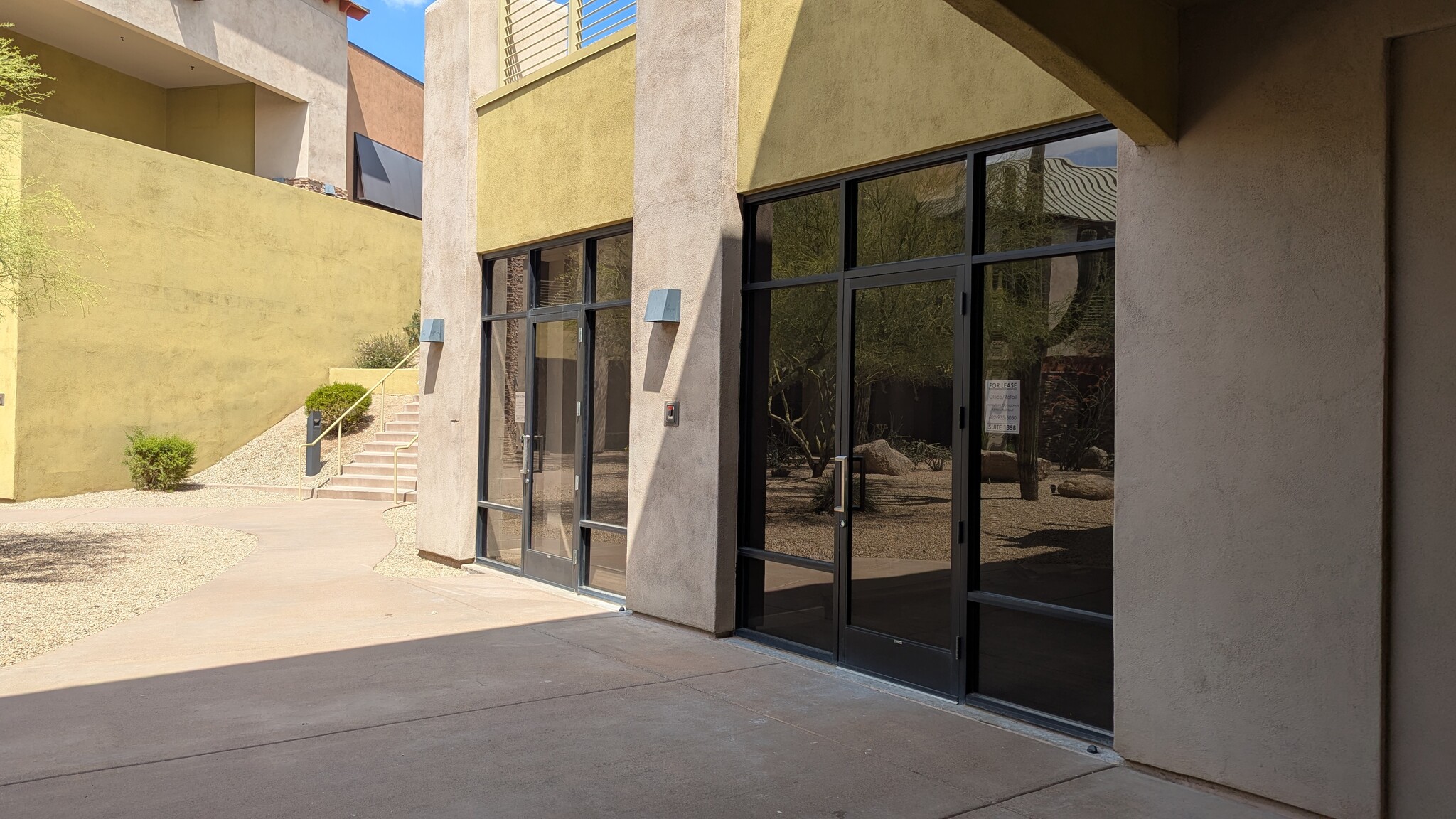 10045 E Dynamite Blvd, Scottsdale, AZ à louer Photo de l’immeuble– Image 1 sur 4