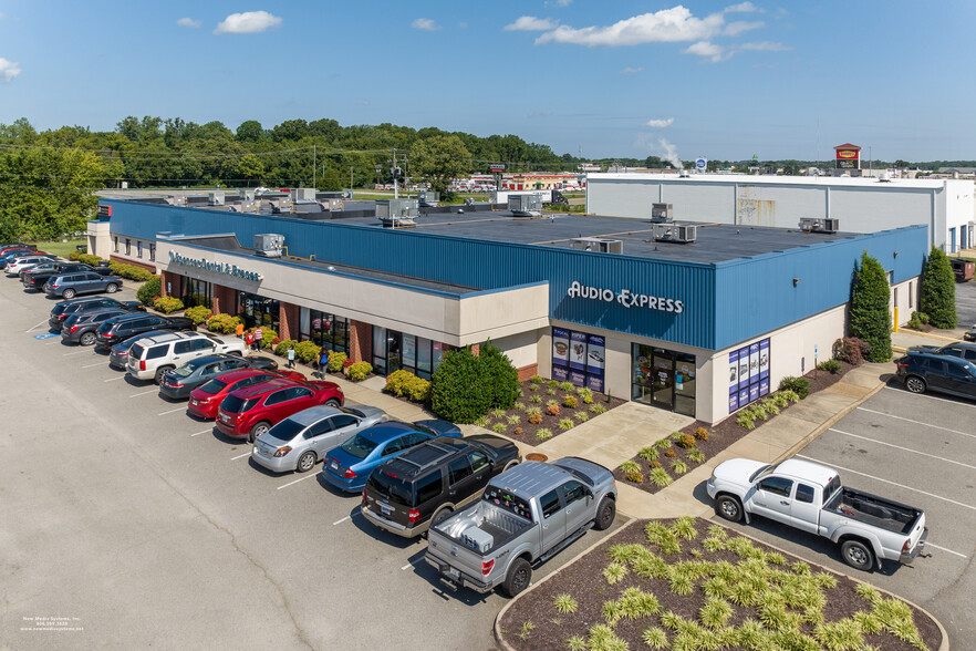400 Southpark Blvd, Colonial Heights, VA à louer - Photo de l’immeuble – Image 3 sur 4