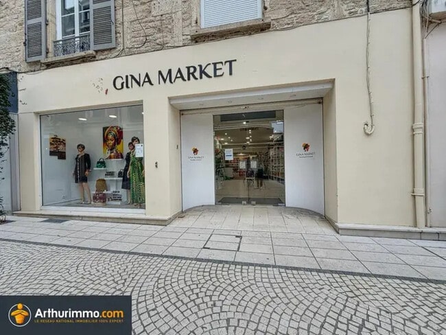 Plus de détails pour 62 Rue De La Liberté, Bourgoin-Jallieu - Local commercial à vendre