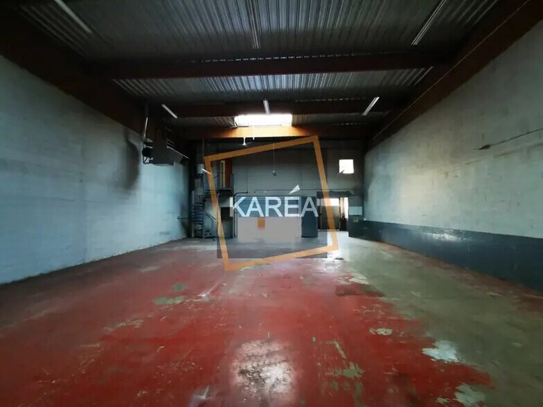 Local d’activités dans Torcy à louer - Photo de l’immeuble – Image 3 sur 5