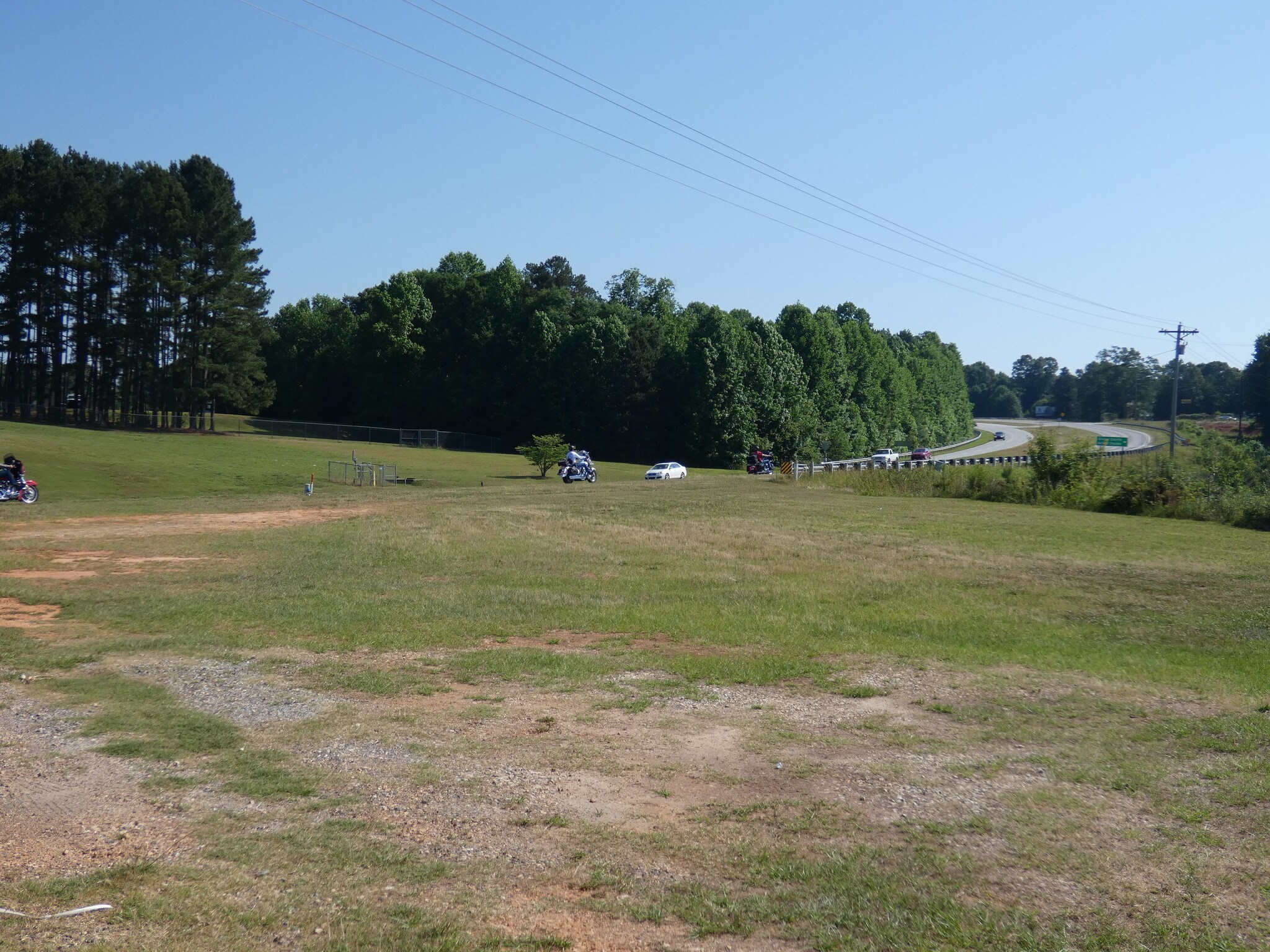 1969 Sandifer Blvd, Seneca, SC à louer Photo principale– Image 1 sur 9