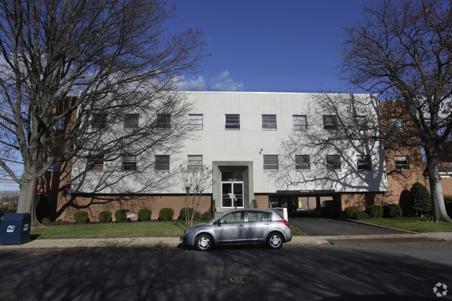 4914 Fitzhugh Ave, Richmond, VA à louer - Photo principale – Image 1 sur 7