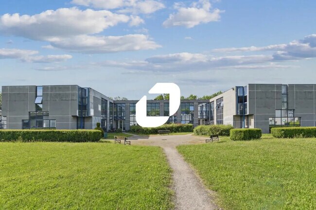 Plus de détails pour Bureau à vendre