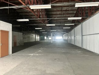 Plus de détails pour Local d'activités à louer