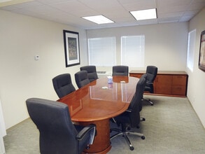 445 Orchard St, Santa Rosa, CA à louer Photo intérieure– Image 2 sur 2