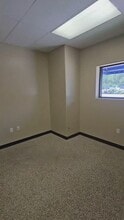 13610 Poplar Cir, Conroe, TX à louer - Vidéo sur l’annonce professionnelle 