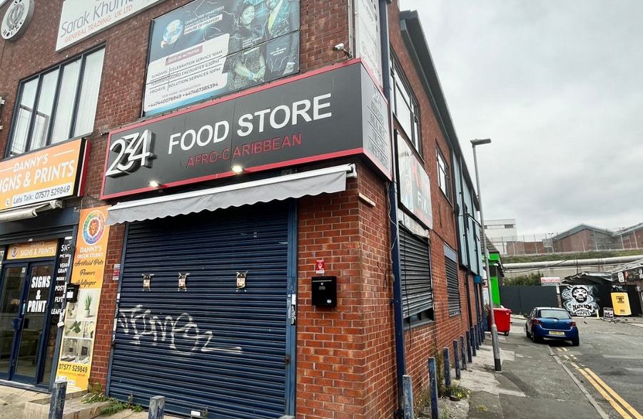 28A Bury New Rd, Manchester à louer - Photo principale – Image 1 sur 1