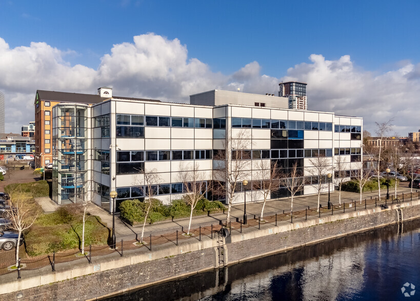 Waterfront Quay, Salford à louer - Photo principale – Image 1 sur 8