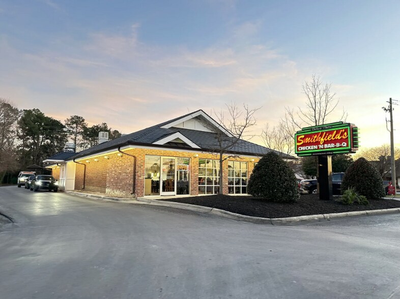 2507 Dr M L King Jr Blvd, New Bern, NC à louer - Photo de l’immeuble – Image 2 sur 3