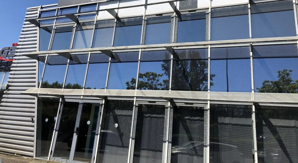 Local d’activités dans Toulouse à louer - Photo de l’immeuble – Image 2 sur 28