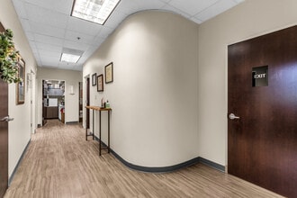 4104 W 15th St, Plano, TX à louer Photo intérieure– Image 2 sur 16