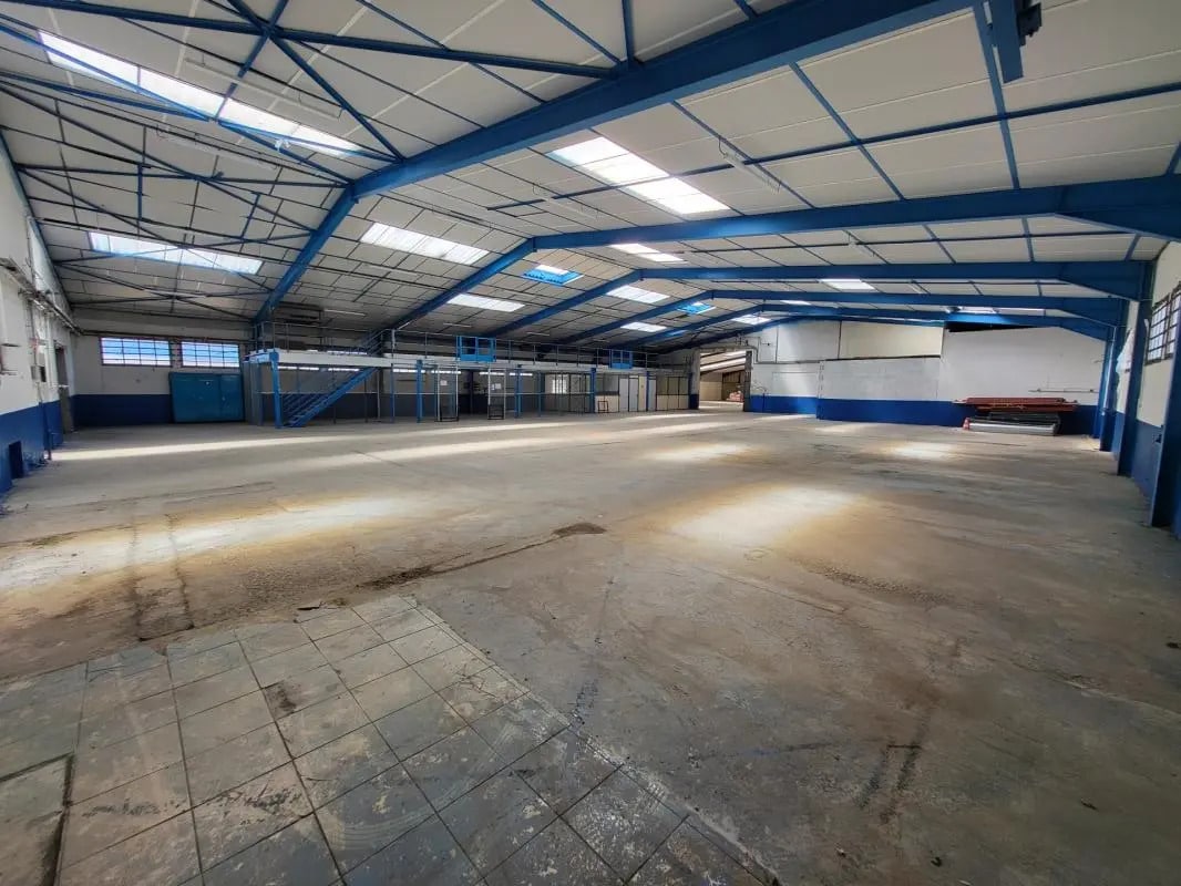 Local d'activités dans Vaulx-en-Velin à vendre Photo intérieure– Image 1 sur 8