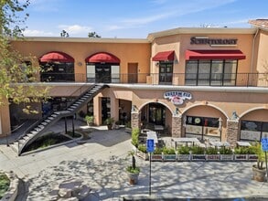 6591-6599 Collins Dr, Moorpark, CA à louer Photo intérieure– Image 1 sur 22