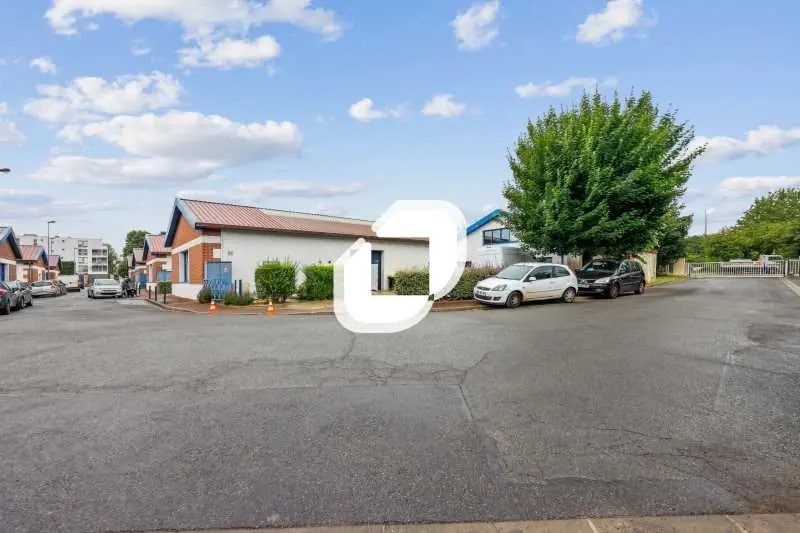 114-126 Avenue D'Alfortville, Choisy-le-Roi à louer - Photo de l’immeuble – Image 2 sur 40