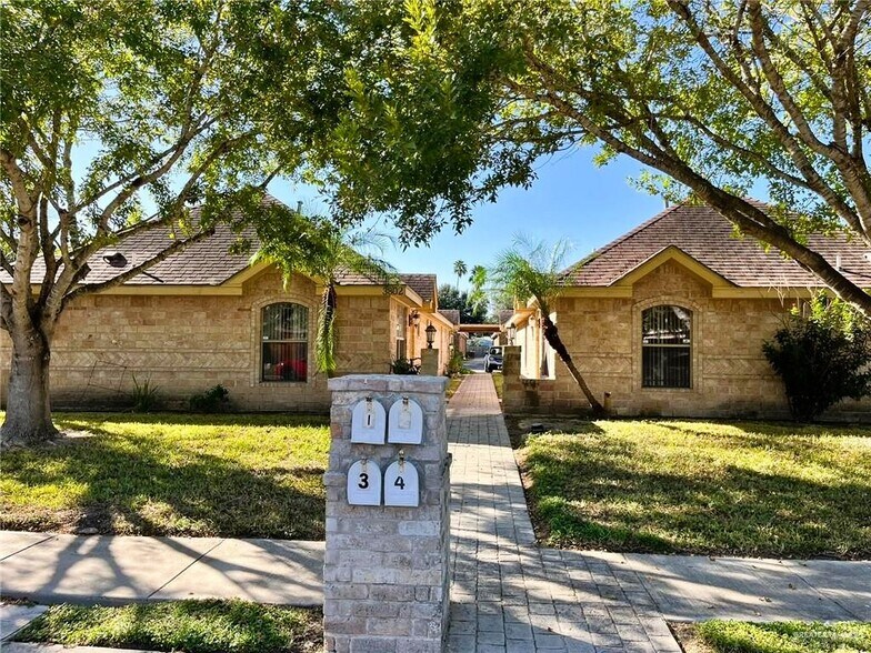 3802 S Radisson Ave, Pharr, TX à vendre - Photo de l’immeuble – Image 1 sur 21