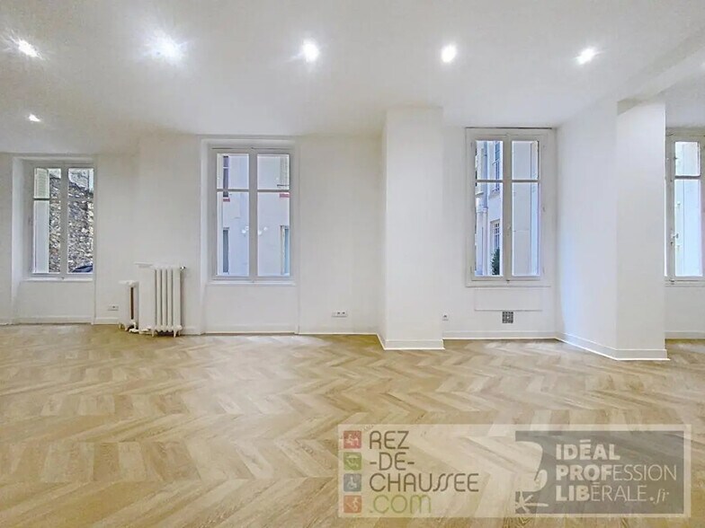 8 Avenue Daniel Lesueur, Paris à vendre - Photo de l’immeuble – Image 2 sur 9