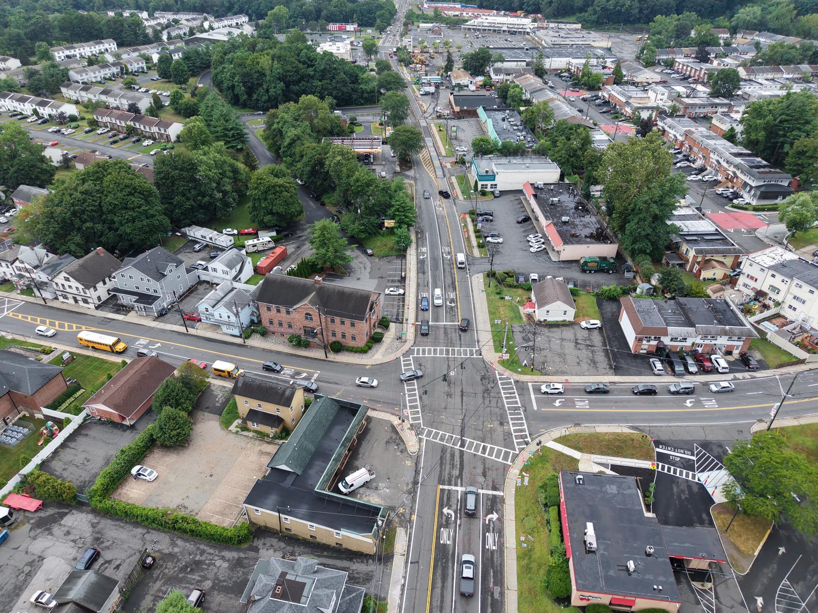 2 N Route 9W, West Haverstraw, NY à louer Photo intérieure– Image 1 sur 2