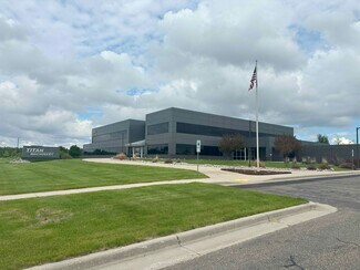 Plus de détails pour 644 E Beaton Dr, West Fargo, ND - Bureau à louer