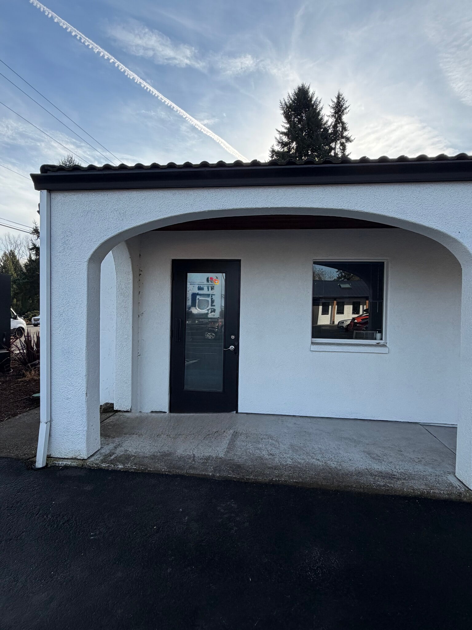 18805 Willamette Dr, West Linn, OR à louer Photo de l’immeuble– Image 1 sur 11