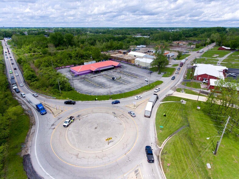 243 S 88th St, Cahokia Heights, IL à vendre - Photo de l’immeuble – Image 2 sur 9