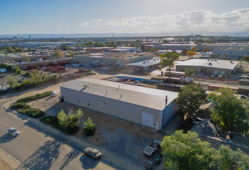 881 E 57th Ave, Denver, CO à vendre - Photo de l’immeuble – Image 2 sur 22