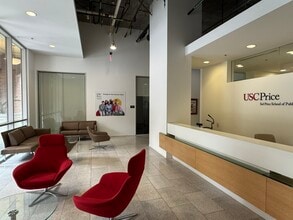 3335 S Figueroa St, Los Angeles, CA à louer Photo intérieure– Image 1 sur 9