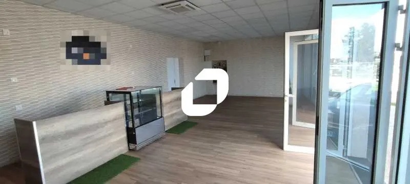 Local commercial dans Pessac à louer - Photo de l’immeuble – Image 3 sur 5