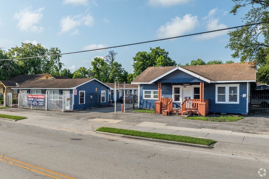 7002 Capitol St, Houston, TX à vendre - Photo de l’immeuble – Image 3 sur 12