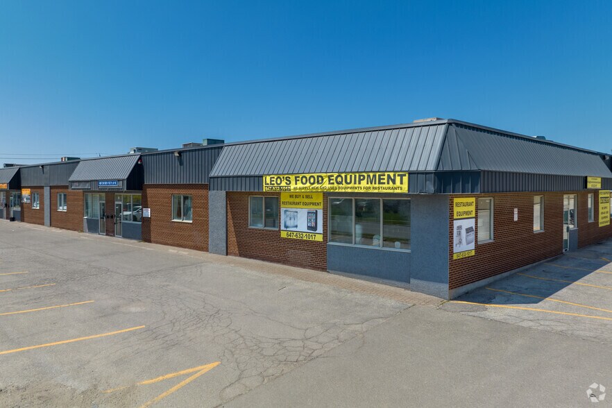 3615 Weston Rd, Toronto, ON à louer - Photo de l’immeuble – Image 2 sur 4