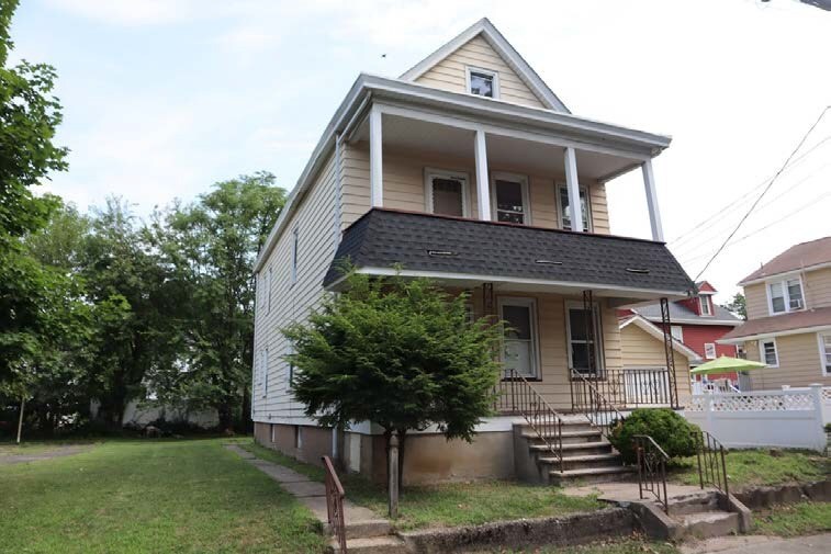 89 Franklin Ave, Hawthorne, NJ à vendre - Photo de l’immeuble – Image 3 sur 15
