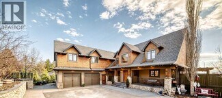 Plus de détails pour 10909 Eamon Rd NW, Calgary, AB - Hôtellerie à vendre