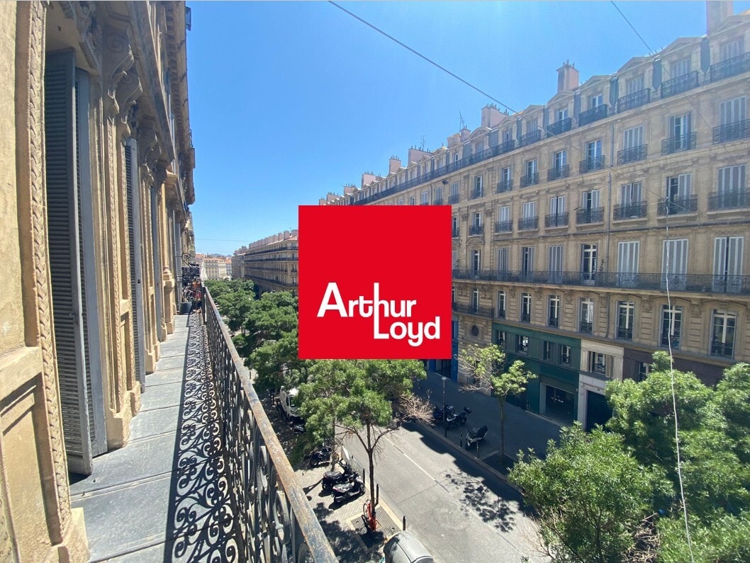 30 Rue De La Republique, Marseille à louer Photo de l’immeuble– Image 1 sur 4