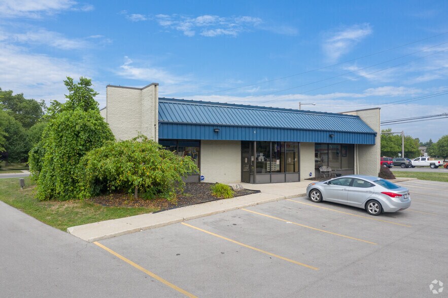 1401-1429 Bernath Pky, Toledo, OH à louer - Photo de l’immeuble – Image 1 sur 9
