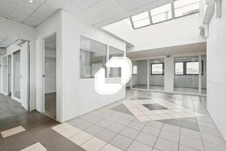 5-13 Rue Maurice Grandcoing, Ivry-sur-Seine à louer Photo intérieure– Image 1 sur 9