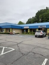 4950 William Penn Hwy, Murrysville, PA à louer Photo de l’immeuble– Image 1 sur 4