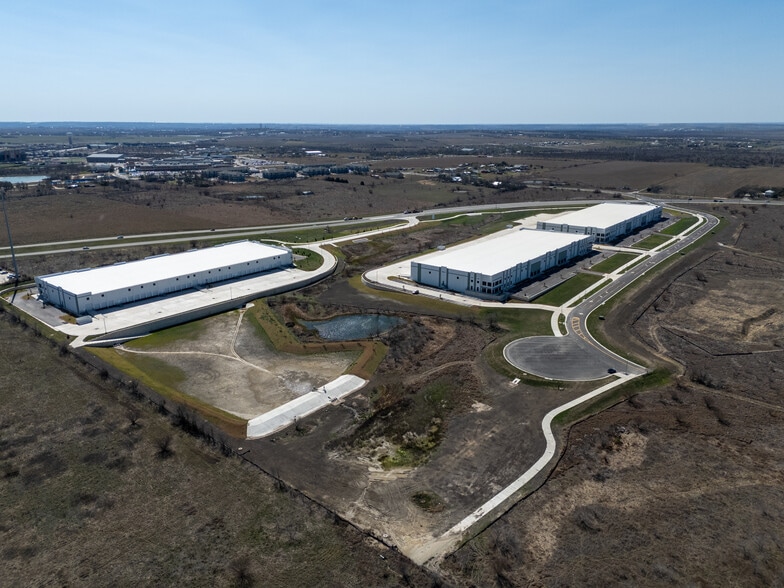 1600 E McCarty Ln, San Marcos, TX à louer - Aérien – Image 3 sur 7
