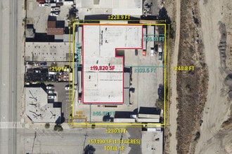 1541 Paramount St, Azusa, CA à louer Aérien– Image 1 sur 1