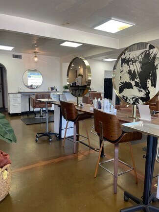 Plus de détails pour 2546 E Indian School Rd, Phoenix, AZ - Local commercial à louer