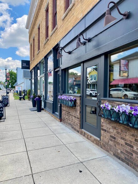 24 N Miami St, West Milton, OH à louer - Photo de l’immeuble – Image 1 sur 6